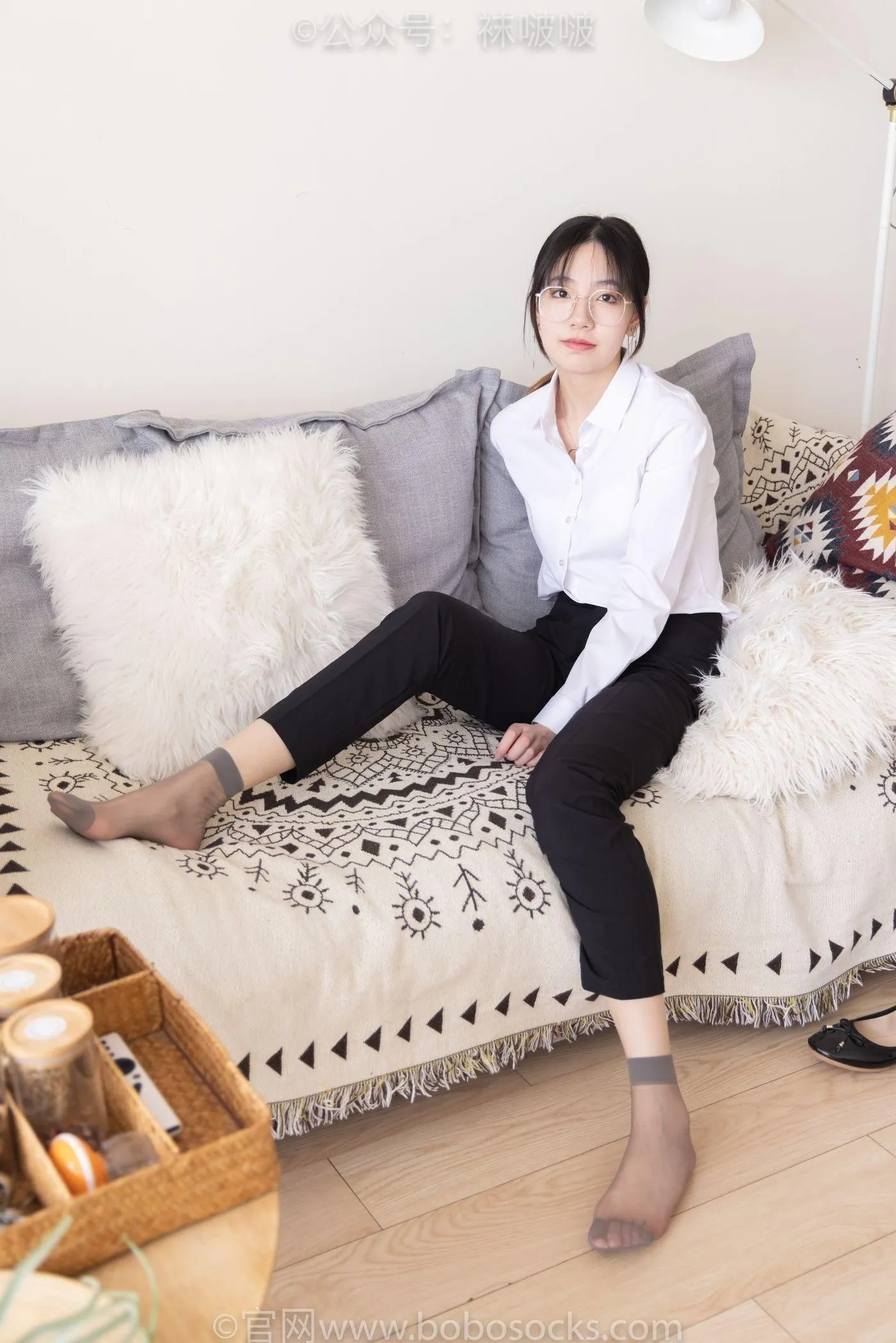 [BoBoSocks袜啵啵]NO.085 小甜豆-平底鞋、短灰丝、短肉丝 [140P]插图3